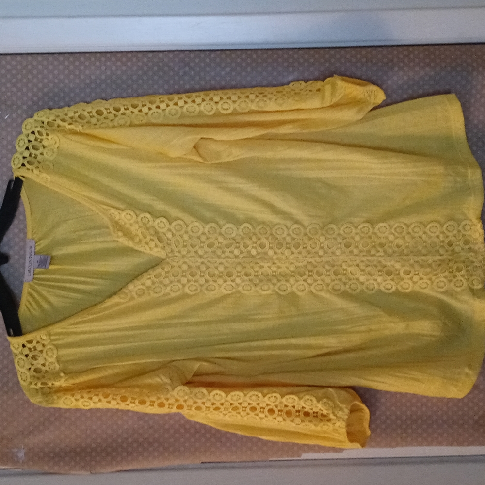 Woman's blouse